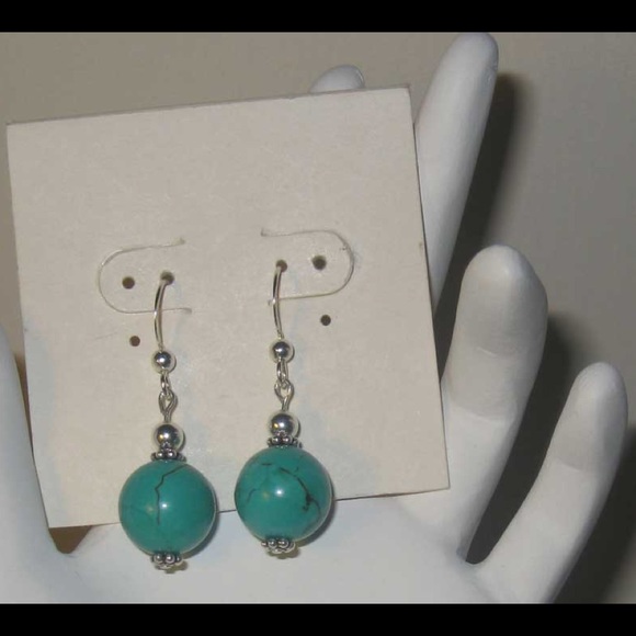 Earrings !!! - Picture 2 of 4